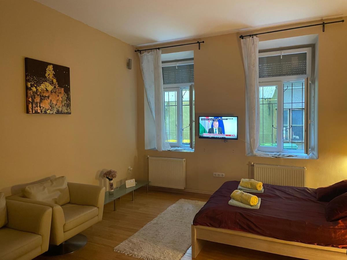 Budapest Clark Apartman ** 아파트 외부 사진