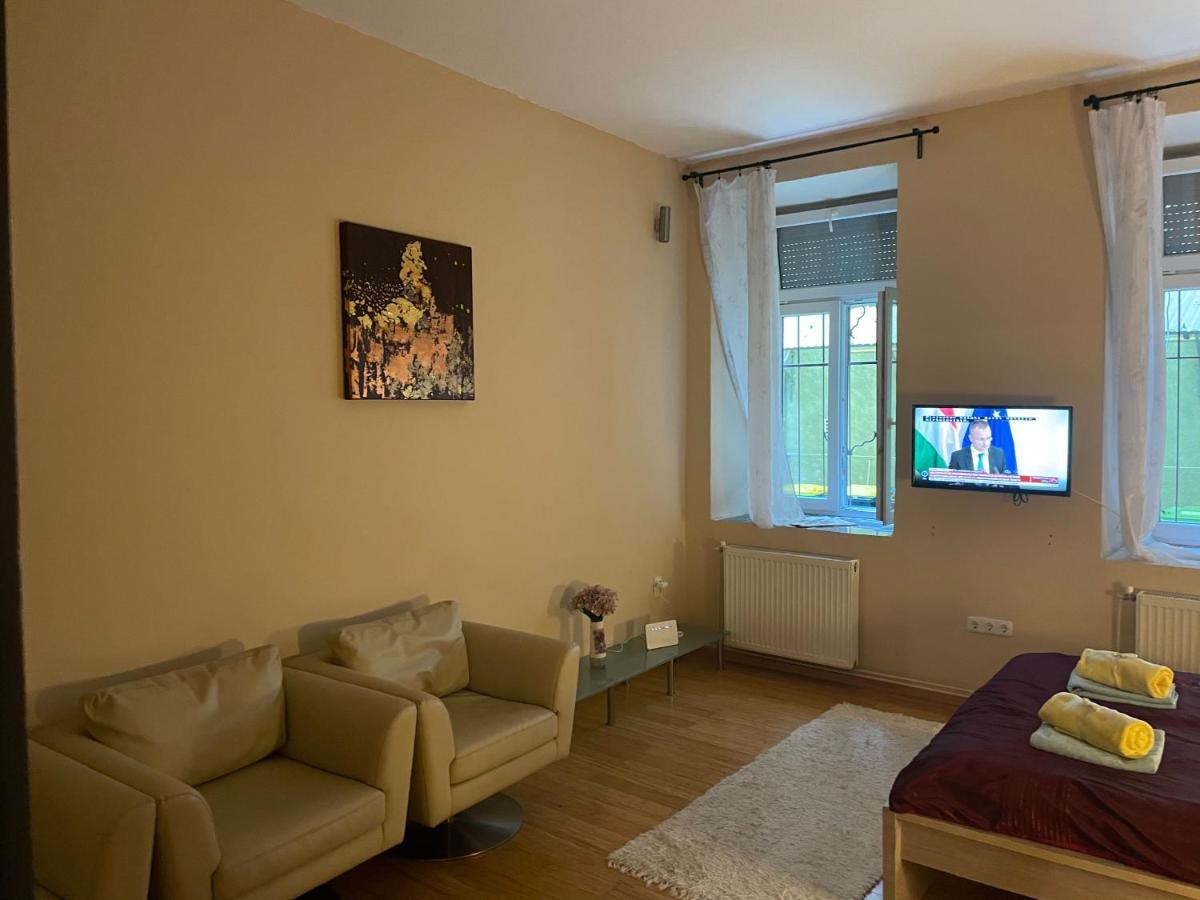 Budapest Clark Apartman ** 아파트 외부 사진